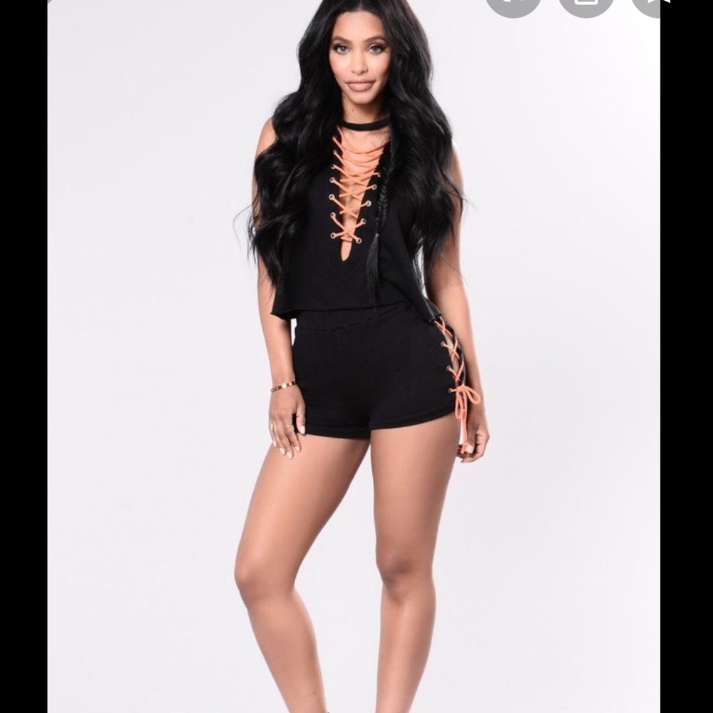 Brand new fashion nova top size xl